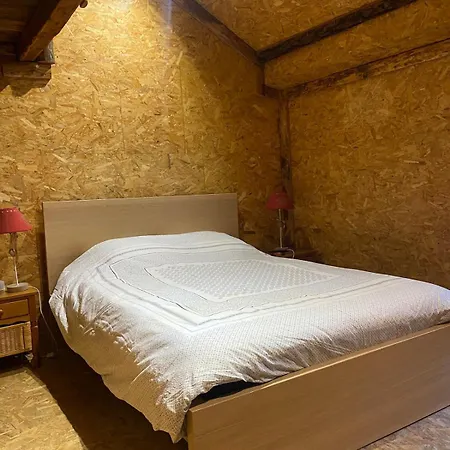 Hébergement de vacances Charmante Maison De Village *